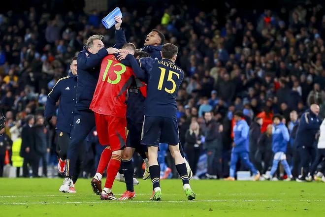 开云体育官网-关于今夜AC米兰强势反弹——欧超杯节点到来；态度坚定；细节决定成败的信息